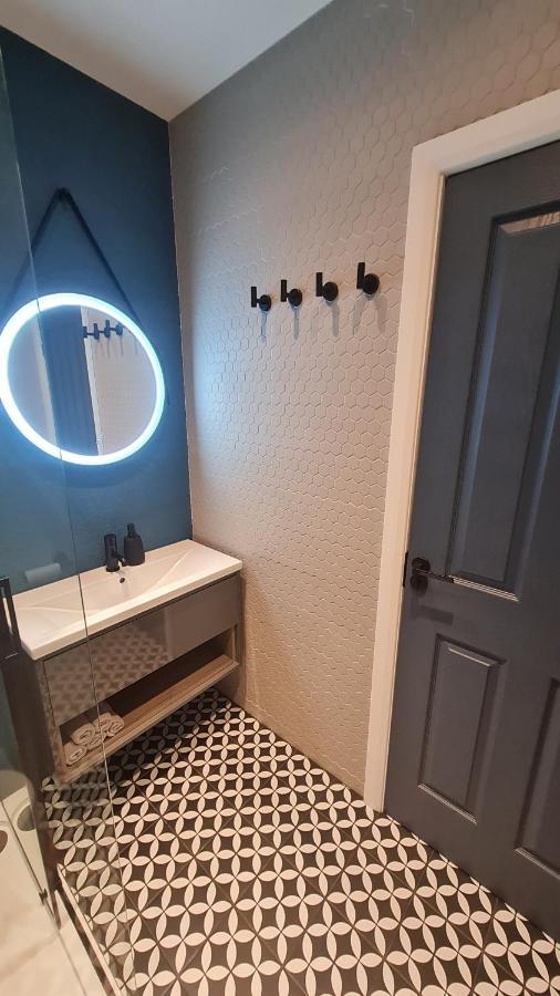 Апартаменти Beautiful 2Bed House With Garden, Walking Distance To Town - Free Parking Глазго Екстер'єр фото